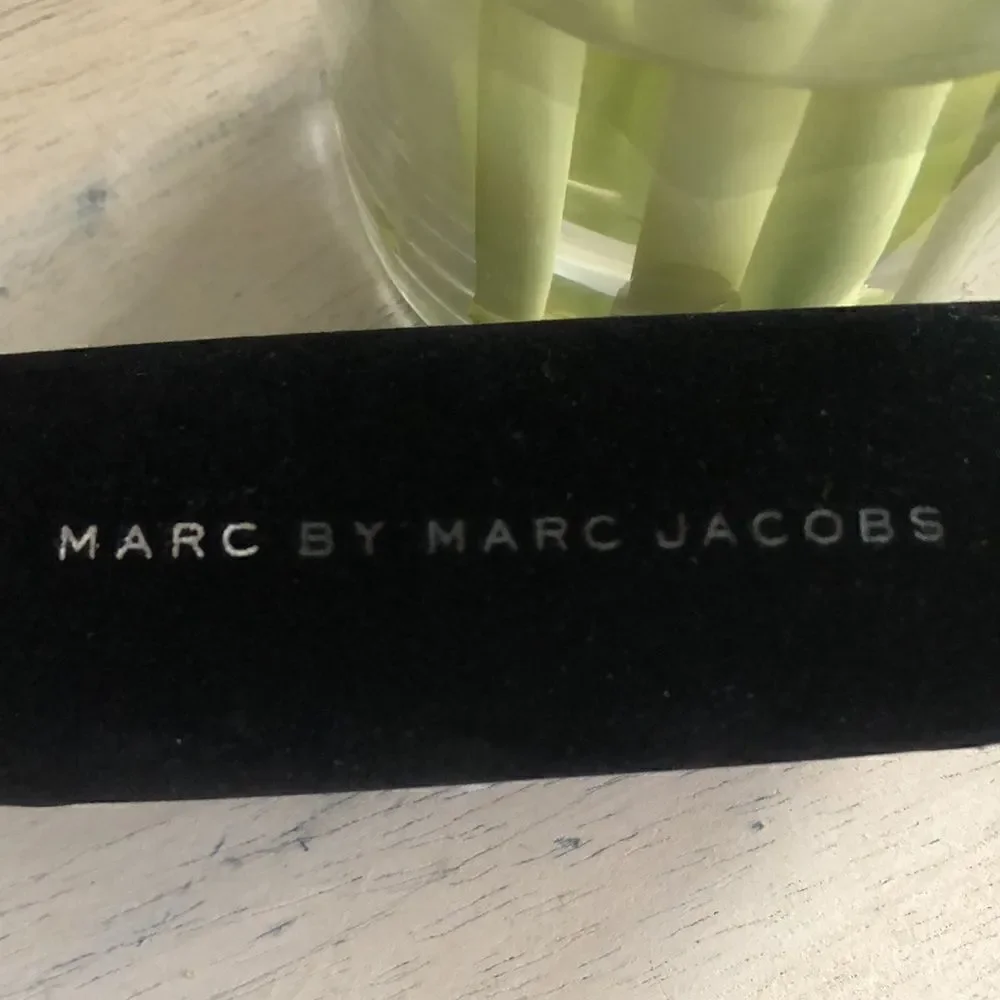 Marc by Marc Jacobs velvet eyeglass sunglass case black.